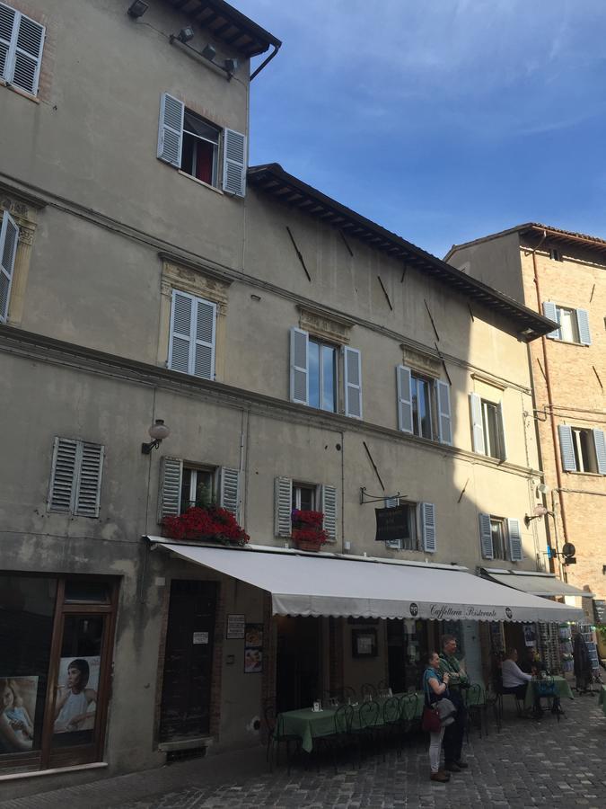 Il Cortegiano Hotel Urbino Exterior photo